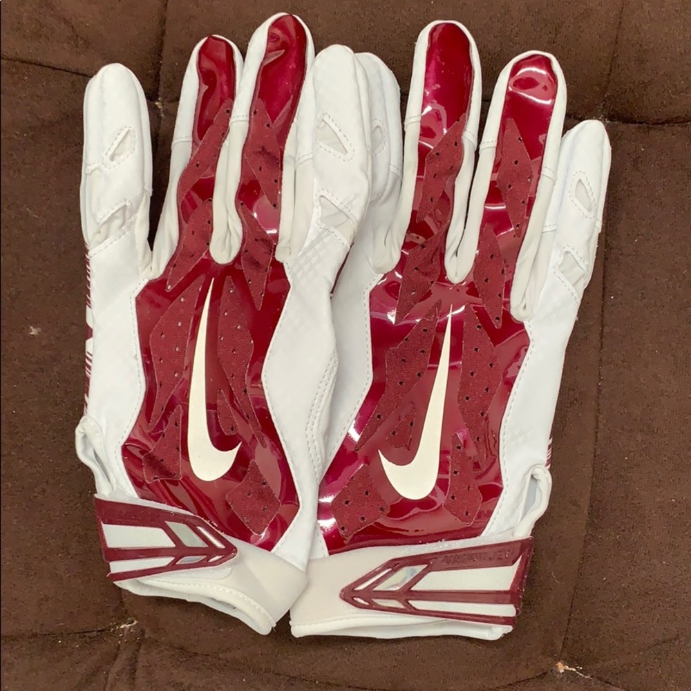 Nike Football Gloves